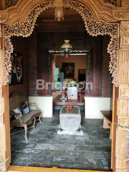 image RUMAH ARTISTIK BAGUS SEKALI PERUMAHAN GRAHA CANDI SOBA KOTA SALATIGA (2)