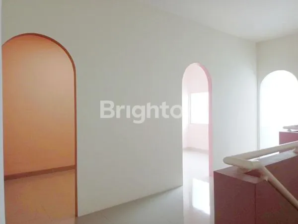 image BSB EMERALD RUKO 2 LANTAI BAGUS SIAP PAKAI DEKAT MAL KAMPUS SEMARANG (7)