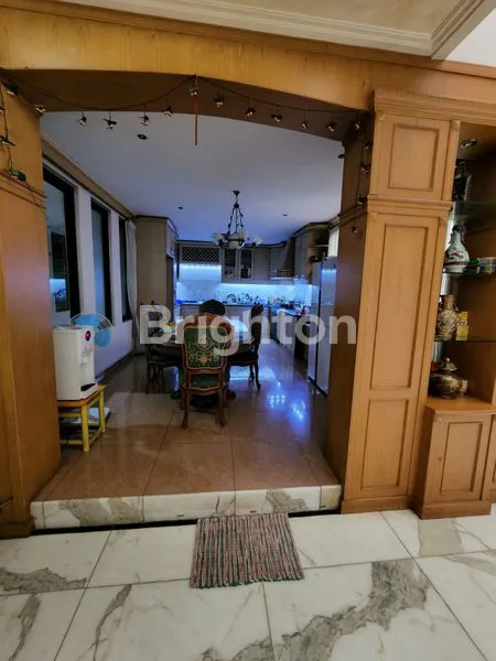 image RUMAH HUK EXCLUSIVE SIAP HUNI DI PANTAI MUTIARA PLUIT JAKARTA UTARA (7)