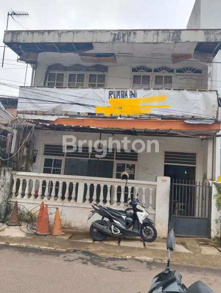 RUMAH LOKASI SEGITIGAMAS