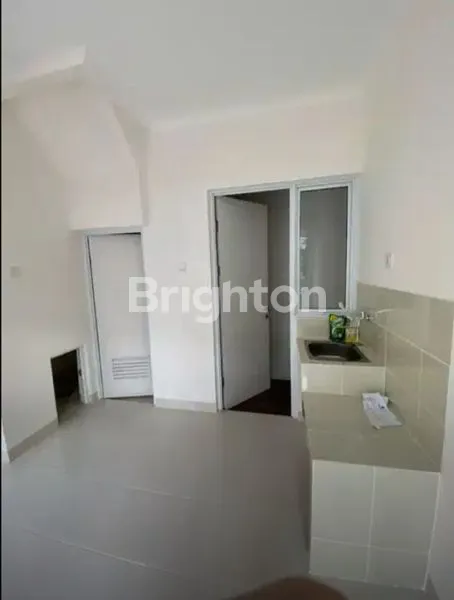 image RUMAH MINIMALIS DI GADING SERPONG TANGERANG (5)