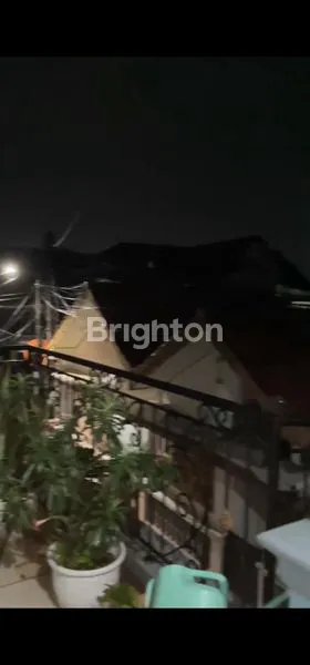 image RUMAH ASRI DUA TINGKAT HARGA MURAH DI JAKARTA TIMUR (8)