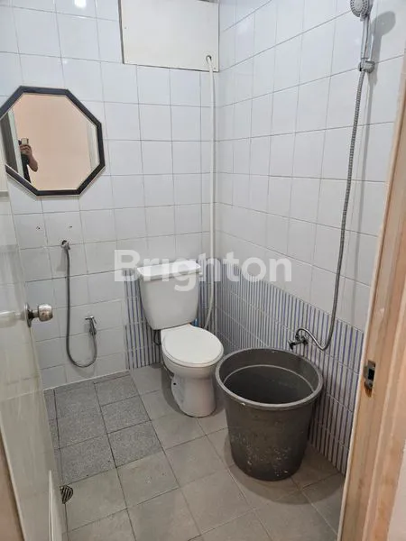 image DI JUAL RUMAH BAGUS 2 LANTAI GADING NIRWARNA KELAPA GADING JAKARTA UTARA (8)