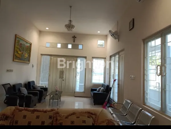 image RUMAH 1 LANTAI FULL FURNISH GRAHA KEBRAON REGENCY !! (3)