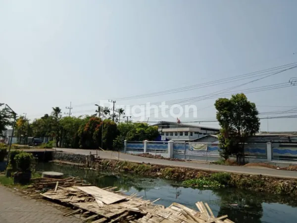 image DI JUAL TANAH DAN BANGUNAN EX PABRIK RAYA SEDATI  (3)