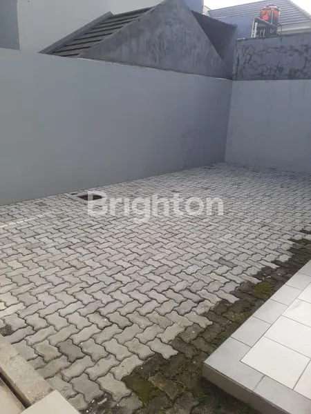 image DIJUAL RUMAH MEWAH KOTA WISATA CIBUBUR DALAM CLUSTER, SUDAH RENOV SIAP HUNI. (8)