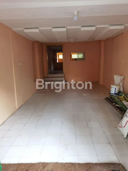 image RUKO STRATEGIS SIAP PAKAI DI PUSAT KOTA MALANG (4)