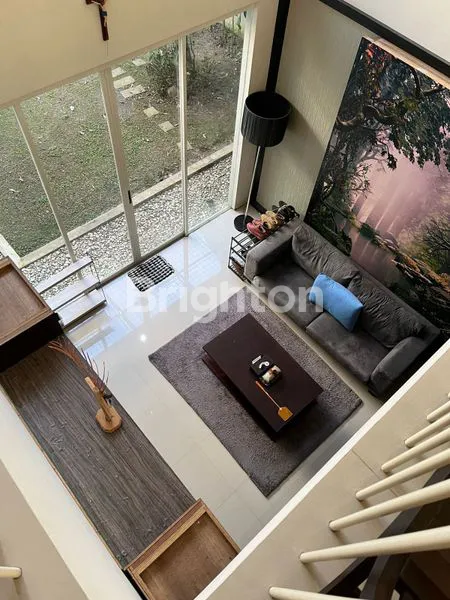 image DISEWAKAN RUMAH SIAP HUNI STAMFORD PLACE, CITRALAND SURABAYA (6)