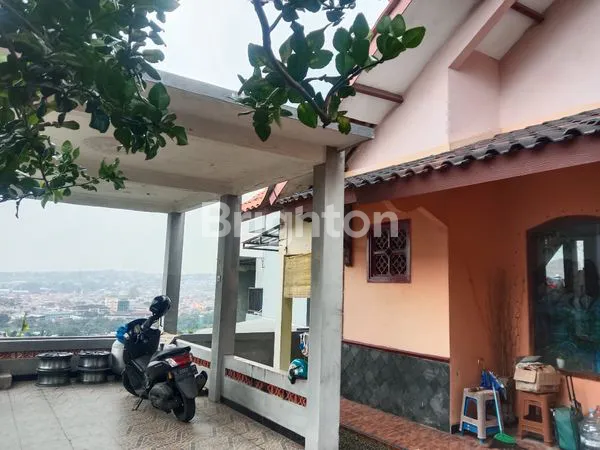 image RUMAH SIAP HUNI AREA CANDI PAWON MANYARAN SEMARANG BARAT (2)