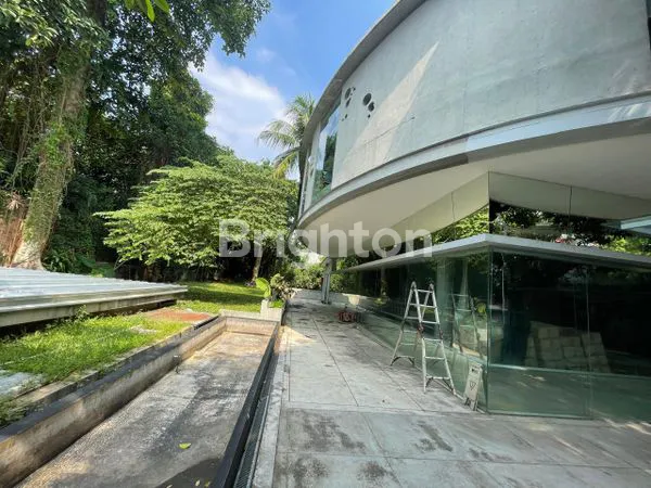 ' SEGERA MILIKI ' INVESTASI MENGUNTUNGKAN , LOKASI STRATEGIS, SOLUSI  HUNIAN ELITE, DEKAT BISNIS  DAN HIBURAN, COCOK UNTUK  BISNIS