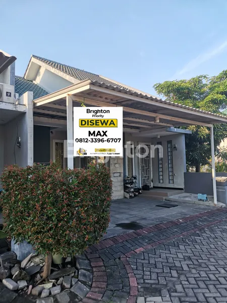 image DISEWAKAN RUMAH SEMI FURNISH SIAP HUNI ROW JALAN LEBAR DI SUKOLILO (1)