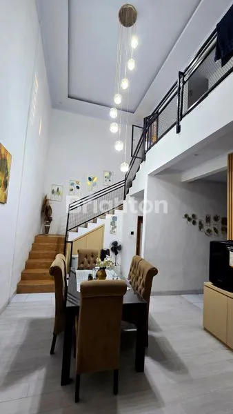 image RUMAH BAGUS 2 LANTAI SEMIFIRNISH DI PERUMAHAN PROLAND CIBINONG (2)