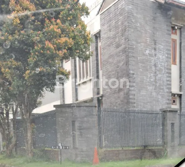 Gambar Property RUMAH DI BUAHBATU REGENSI ,HOOK, 2 KAVLING 260 M2 DAN 180 M2