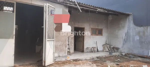 image GUDANG DEKAT JALAN RAYA CENDRAWASIH (2)