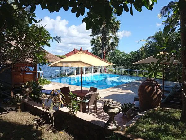 image VILLA MEWAH DI TEPI PANTAI DI SERAYA KARANG ASEM BALI BED ROOM 5 + 1 AND 2 BATH ROOM 4  RSHOWER ROOM + 1 TOILET ROOM (4)