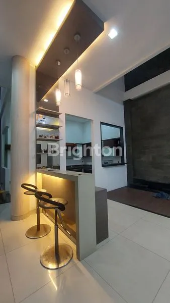 RUMAH GREENVILLE SIAP HUNI DEKAT PUSAT KULINER JAKARTA BARAT