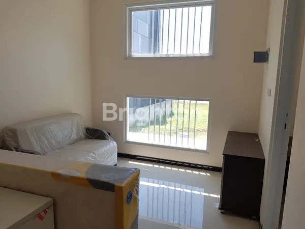 image RUMAH 2 LANTAI FURNISHED ROW JALAN 3 MOBIL SIAP HUNI DI SUKOLILO (7)