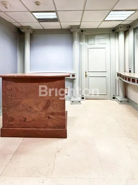 image KANTOR SIAP PAKAI SEMI FURNISHED DI MENARA SUDIRMAN, JAKARTA SELATAN (7)