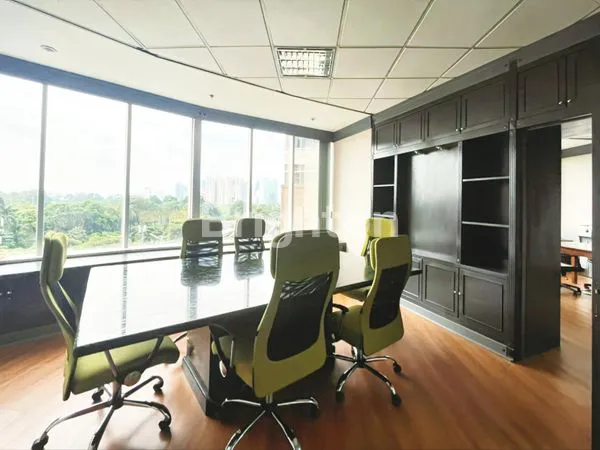 image KANTOR SIAP PAKAI SEMI FURNISHED DI MENARA SUDIRMAN, JAKARTA SELATAN (1)