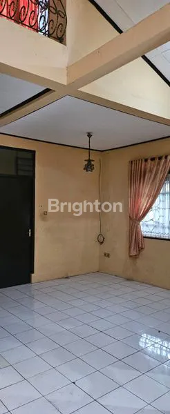 image RUMAH HOOK LOKASI STRATEGIS  (3)