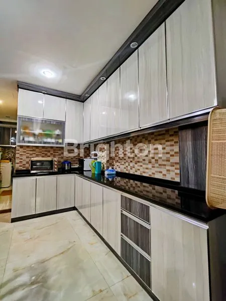 image RUMAH STRATEGIS 126M² DEKAT SUDIRMAN  (4)