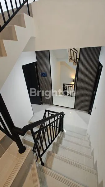 image RUMAH DURI KEPA ASIA BARU BRAND NEW POSISI HOEK (7)