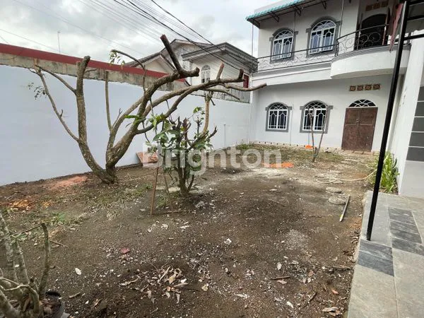 image RUMAH VINTAGE NYAMAN DI BELIAN DEKAT MALL BOTANIA & RS AWAL BROS (2)