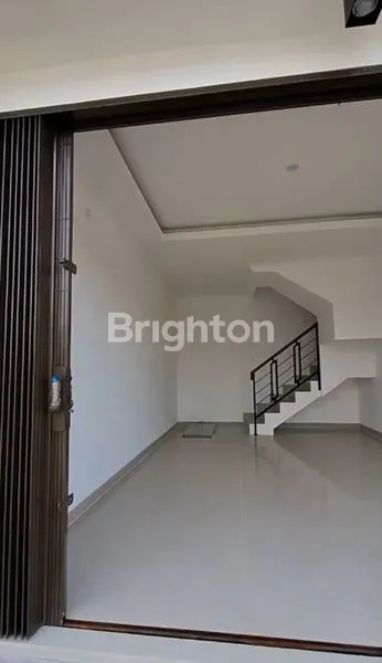 image DIJUAL RUKO HOEK PURI KINTAMANI JL. GADOK  CISALAK (3)