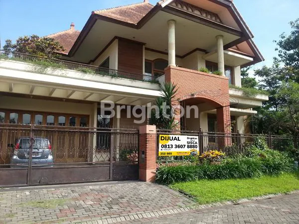image JUAL RUMAH MEWAH DI ARAYA (7)