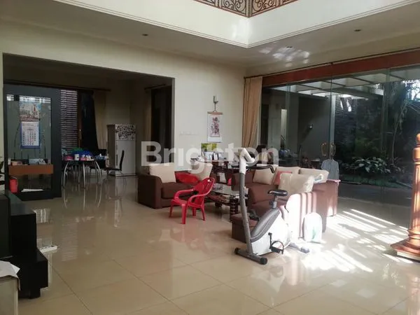 image JUAL RUMAH MEWAH DI ARAYA (5)