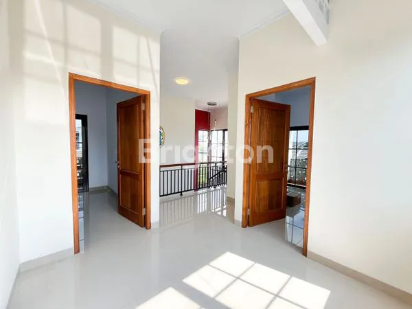 image JUAL RUGI RUMAH HOEK / HOOK RENOVASI TOTAL SIAP HUNI CLUSTER PERMATA CIMANGGIS DEPOK (6)