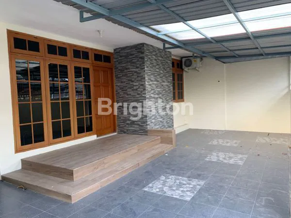 image RUMAH 1 LANTAI SIAP HUNI DI SOLO BARU  (2)