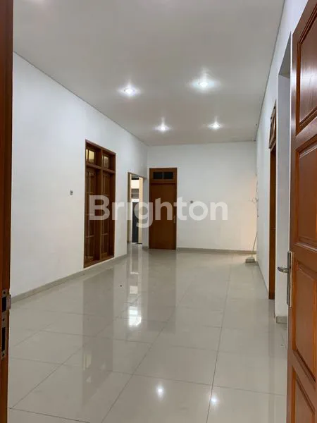 image RUMAH 1 LANTAI SIAP HUNI DI SOLO BARU  (3)