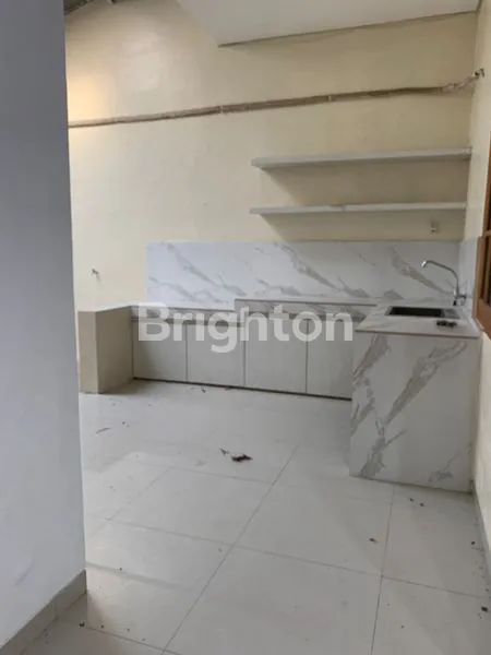image RUMAH 1 LANTAI SIAP HUNI DI SOLO BARU  (7)