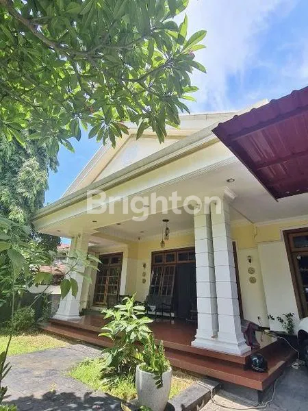 image GUNTUR RUMAH BAGUS MEGAH KAWASAN ELITE DEKAT PUSAT KOTA SEMARANG ATAS (1)