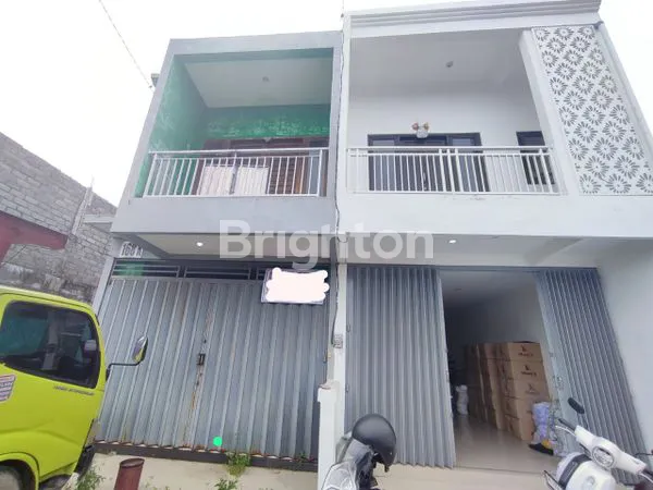 image RUKO LANTAI DUA PINGGIR JALAN UTAMA HADAP TIMUR (1)