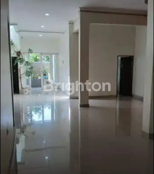 image STRATEGIS DEKAT ST URSULA DI BSD (4)