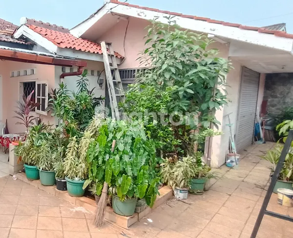 image JUAL RUMAH DENGAN HARGA TANAH LOKASI REMPOA!! (1)