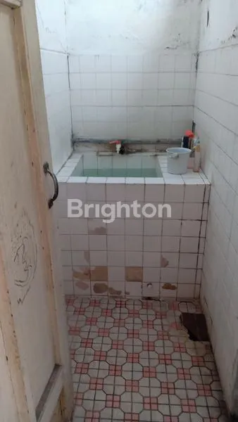 image RUMAH MUNGIL STRATEGIS TENGAH KOTA. SELANGKAH KE CIPUTRA MALL DAN SIMPANG LIMA. LOKASI DI JL. ANGGREK SEMARANG (7)