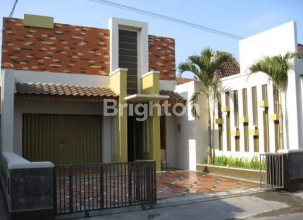 RUKO KOTA GEDE, MONDORAKAN