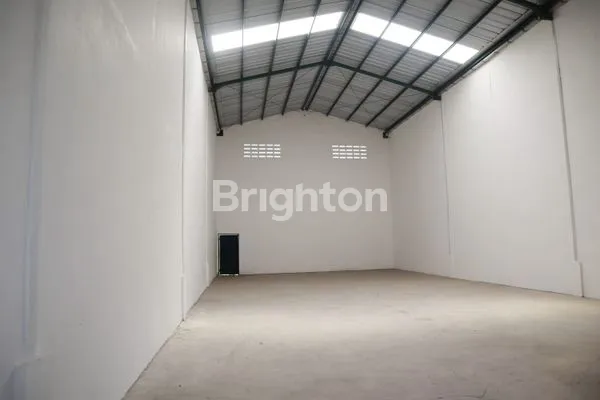 image GUDANG MODERN DI KAWASAN PERGUDANGAN SURYA GRAND CISOKA BALARAJA (5)