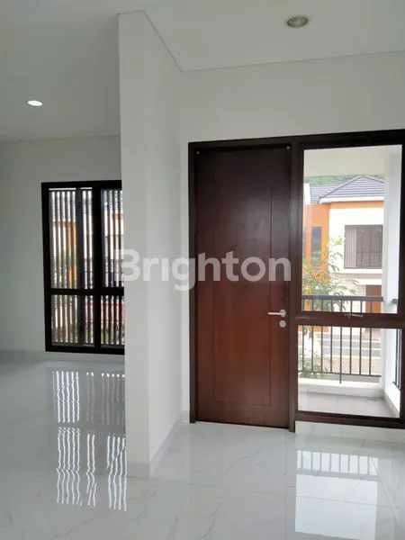 image DIBAWAH HARGA PASARAN RUMAH HOEK DI CITRA SENTUL RAYA (3)