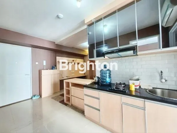 image APARTEMEN BASSURA TOWER H UNIT HOEK 2BR FULL FURNISHED (4)