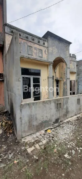 image RUMAH 1 TINGKAT DALAM KOMPLEK BINJAI (6)