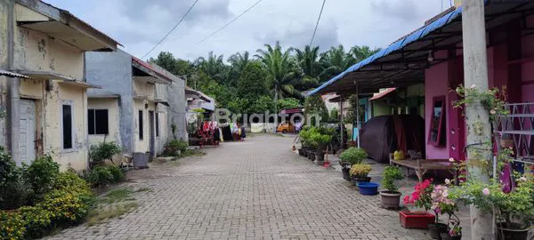 image RUMAH 1 TINGKAT DALAM KOMPLEK TANDEM (5)