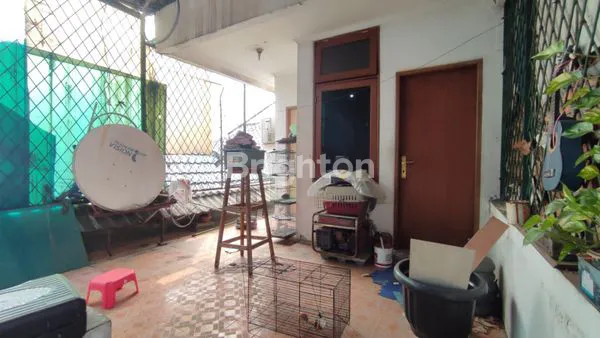 image RUMAH DI JELAMBAR (4)