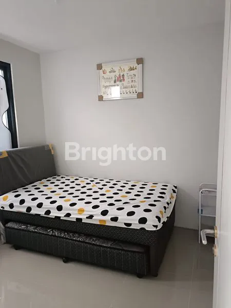 image RUMAH FULL FURNISHED & STRATEGIS DI ROYAL RESIDENCE DEKAT UNESA & PAKUWON MALL (3)