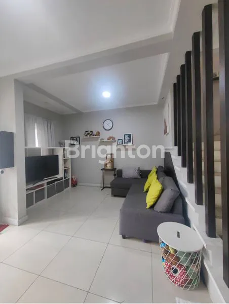 image RUMAH CANTIK DI LIPPO KARAWACI TANGERANG  (3)