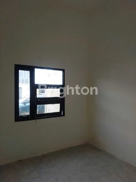 image RUMAH KATNIS ROYAL SIAP HUNI (3)