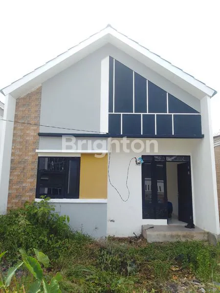 image RUMAH KATNIS ROYAL SIAP HUNI (2)